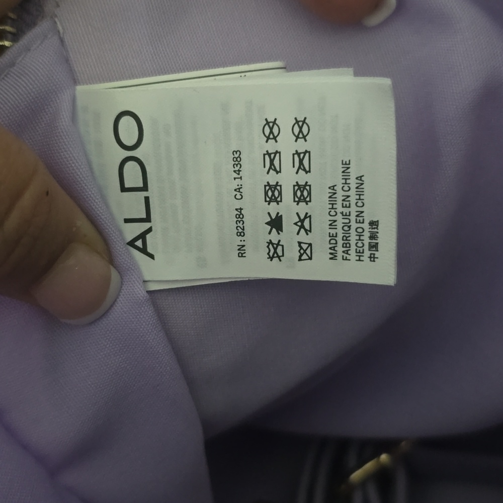 Aldo Lilac Faux Leather Purse. EUC - Picture 5 of 8